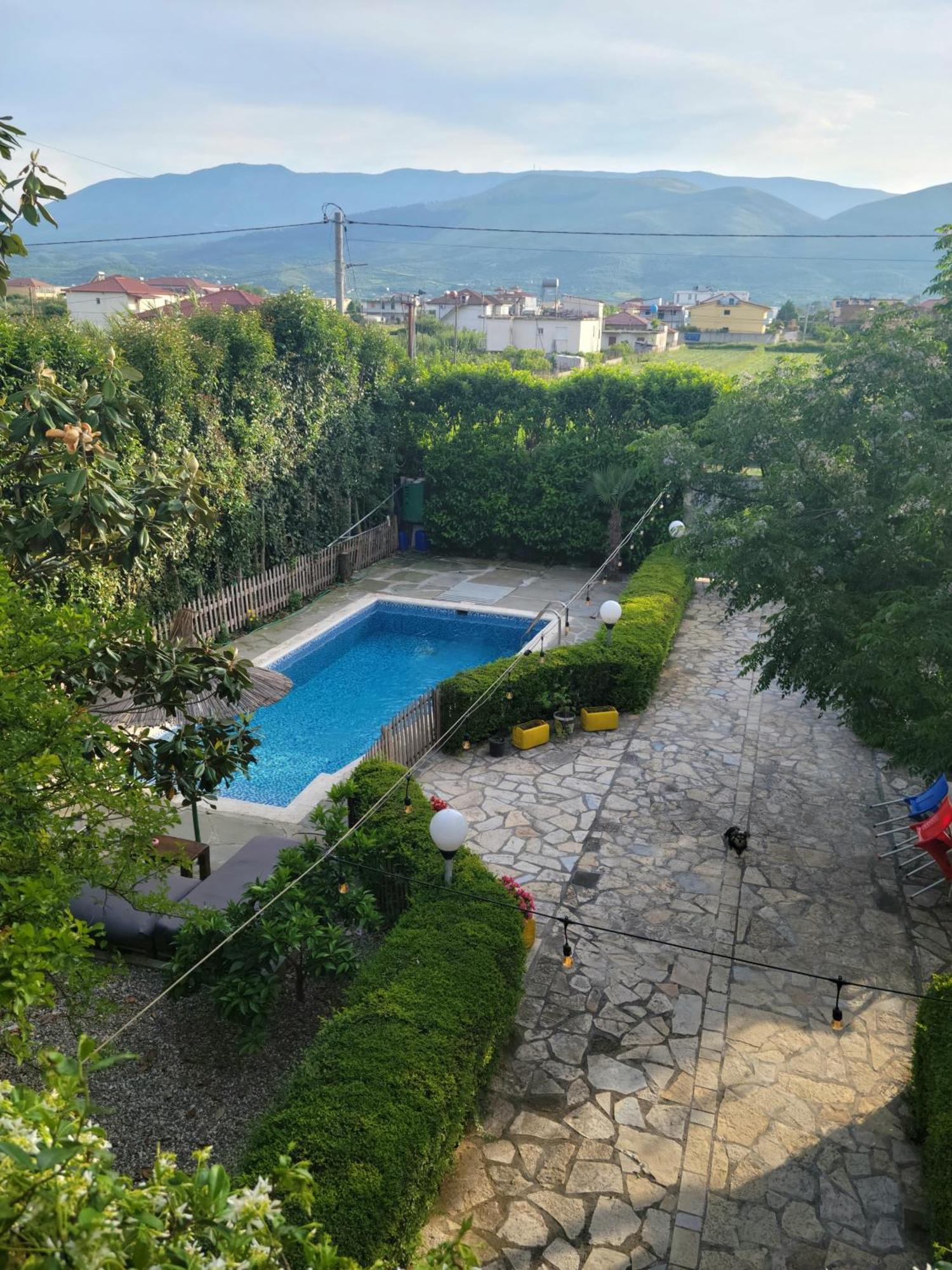 Villa Llanaj Μπεράτ Εξωτερικό φωτογραφία